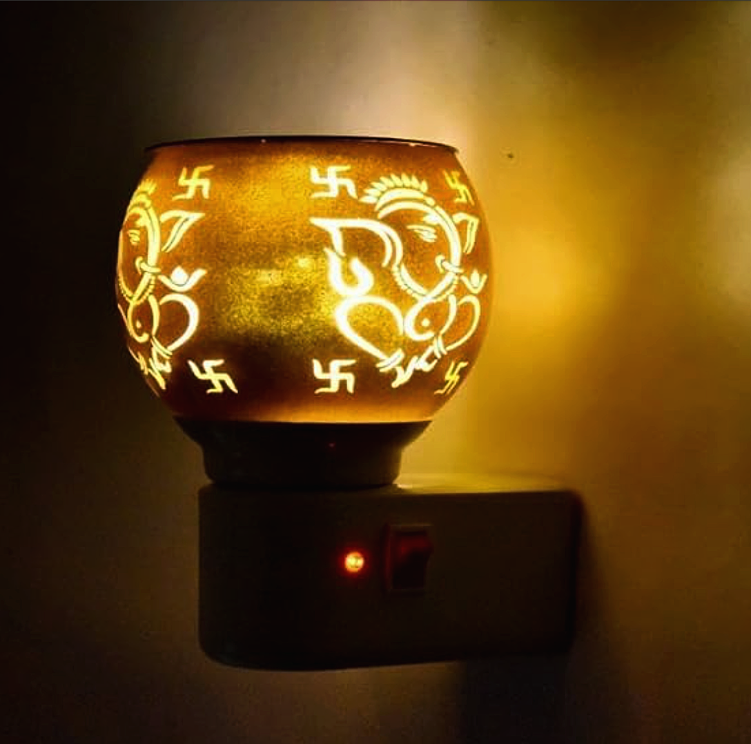 Kriviya Glass Electric Camphor Diffuser